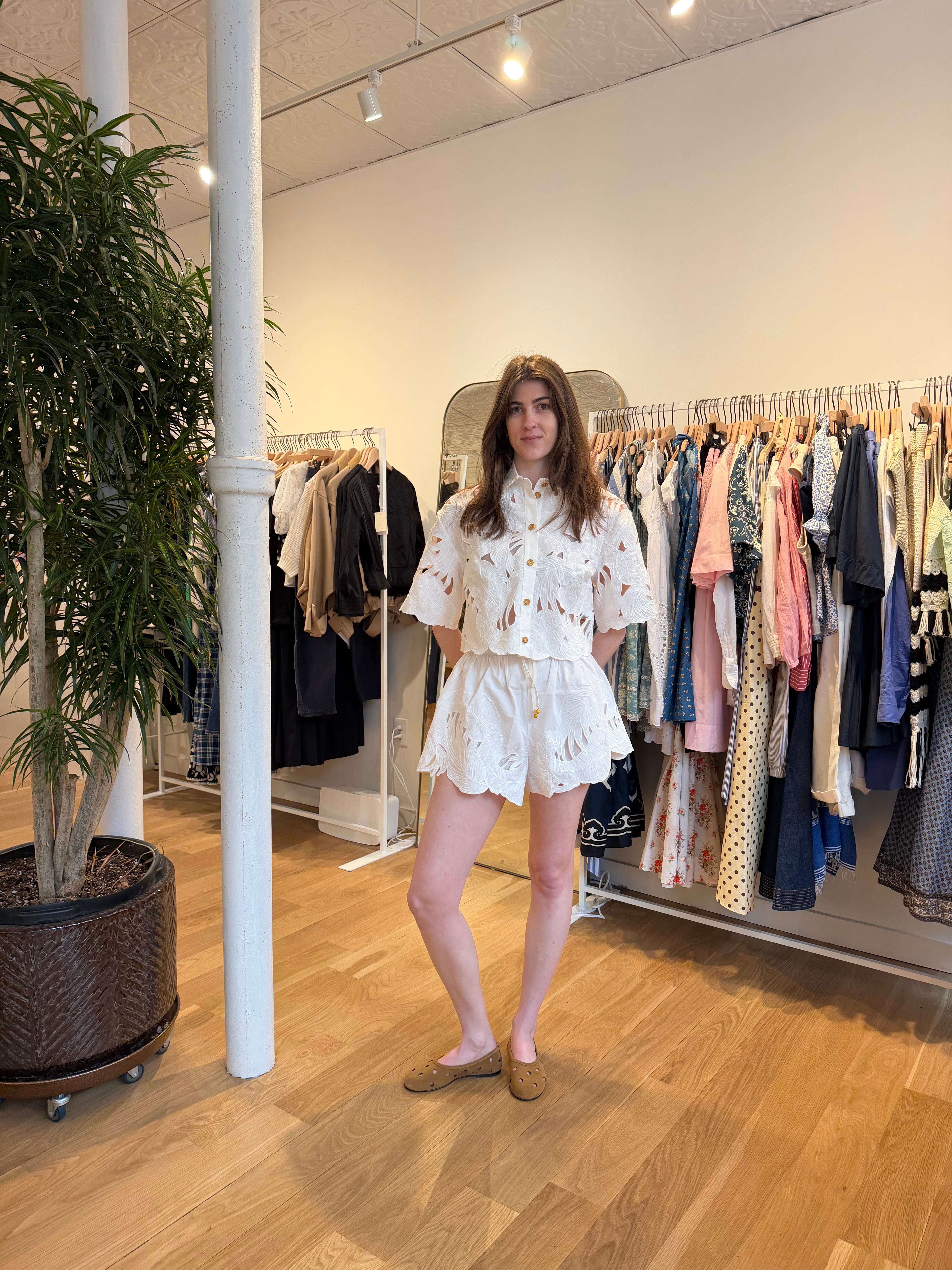 Mahon Embroidered Short - Ivory