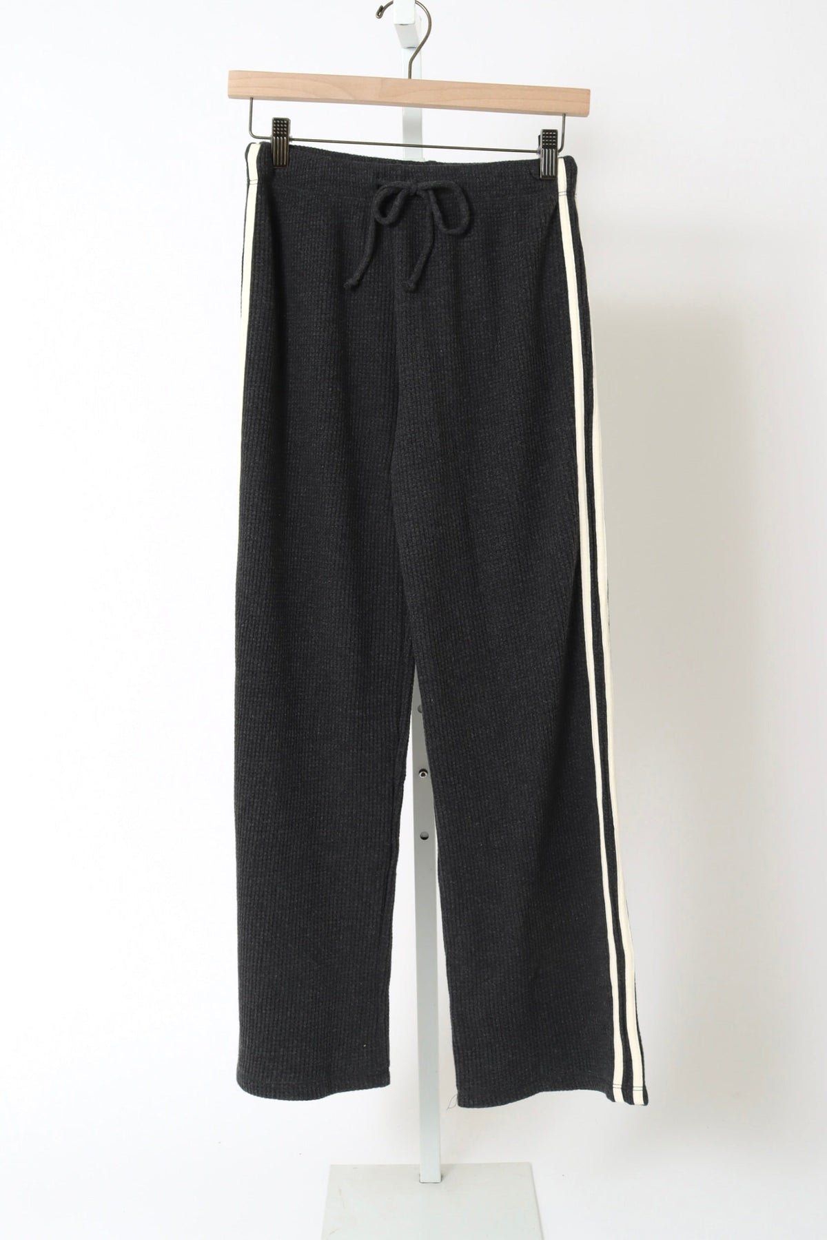 The Thermal Crop Stripe Pant - Charcoal