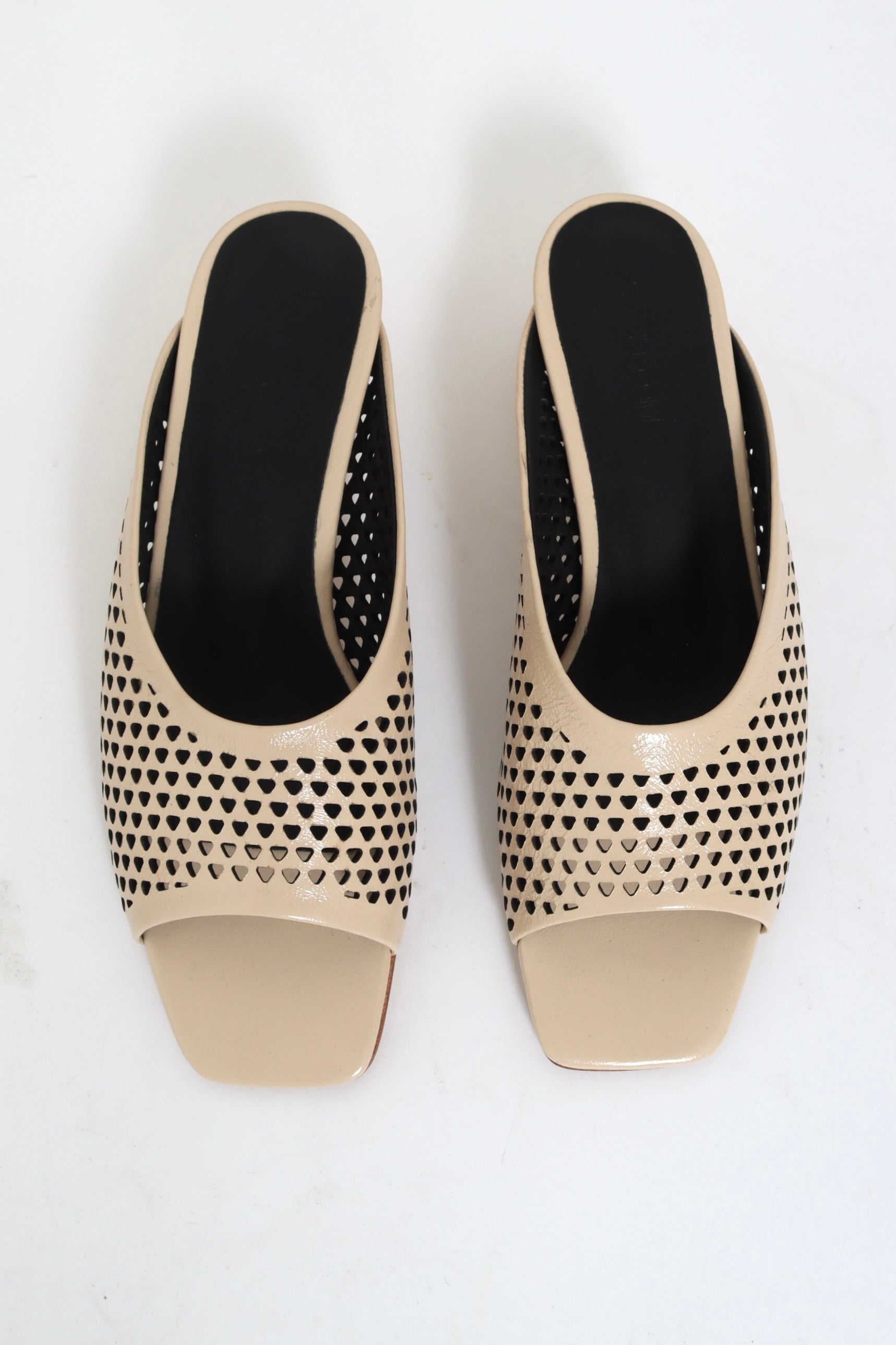 Balant Wedge Mini Pouch - Champagne